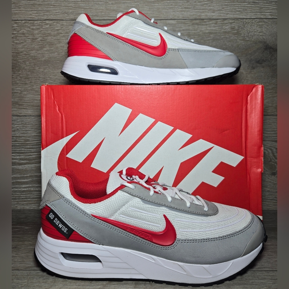 Nike Air Max Verse Georgia Bulldogs Shoes UGA Mens Size 9.5 New In Box Go Dawgs - Picture 1 of 7